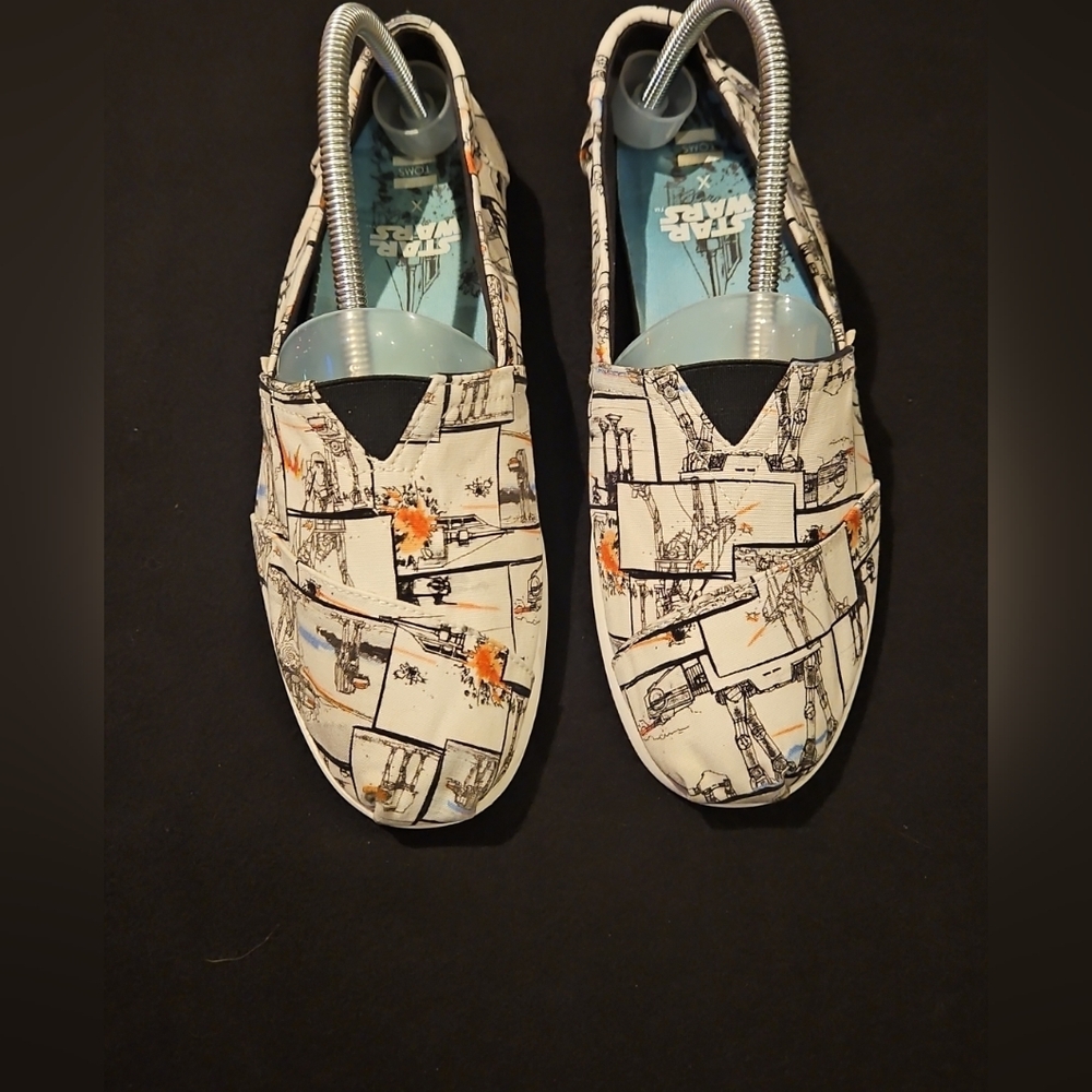 Toms x Disney‎ Star Wars Empire Ships Alpargata Sz 8